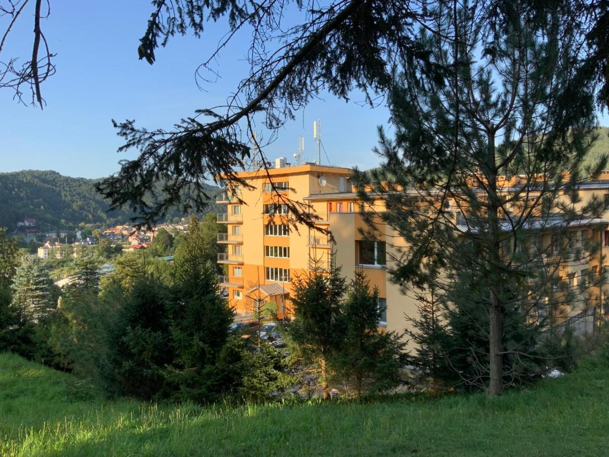 穆希纳 Korona Sanatorium Uzdrowiskowe酒店 外观 照片