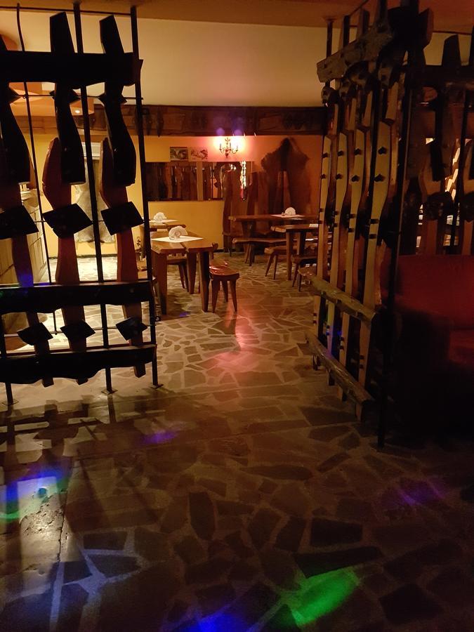 穆希纳 Korona Sanatorium Uzdrowiskowe酒店 外观 照片